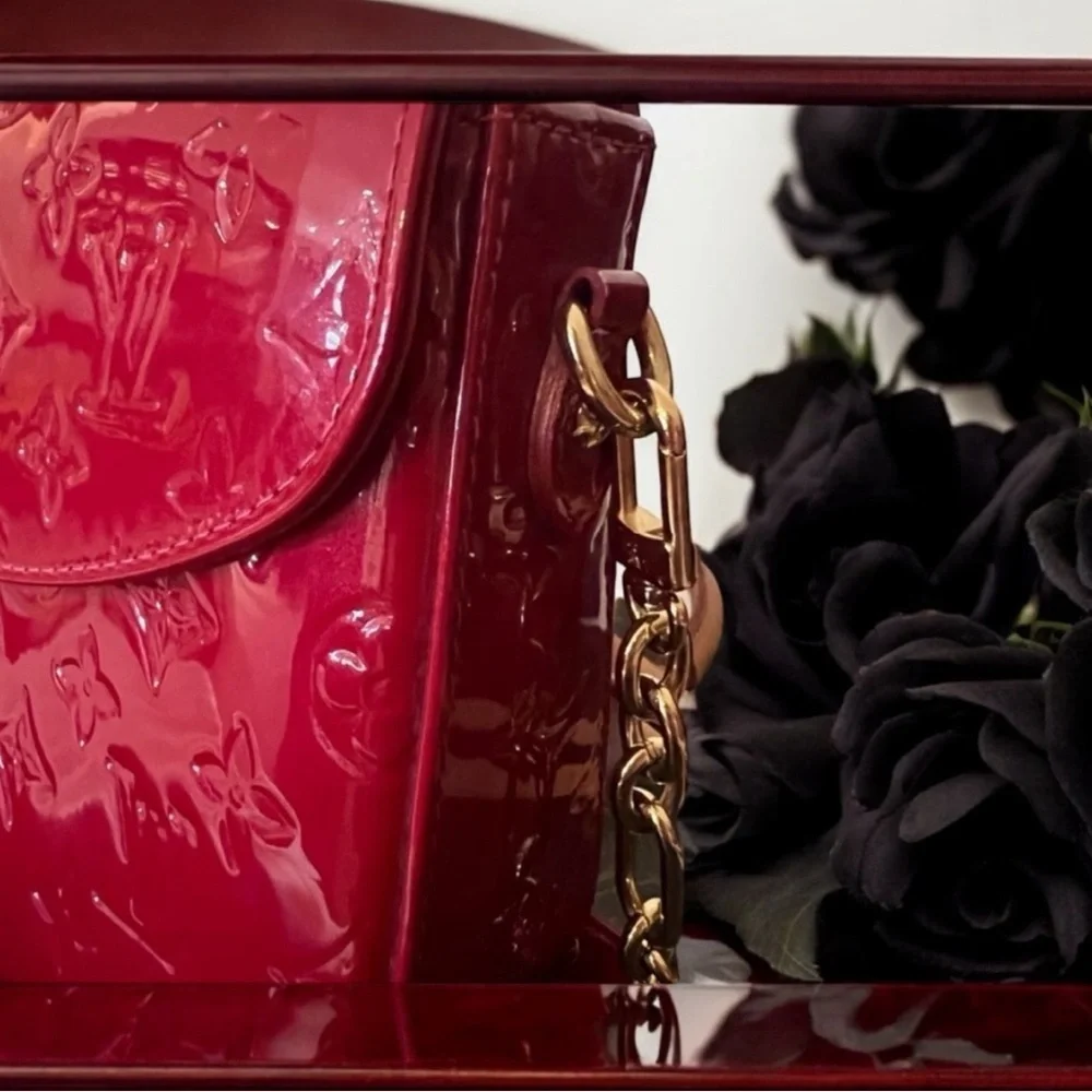Pomme D'Amour Apple of Love Monogram Vernis Rodeo Drive Bag Louis Vuitton Red